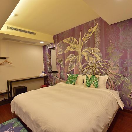 Ruocing Hot Spring Hotel Цзяоси Экстерьер фото